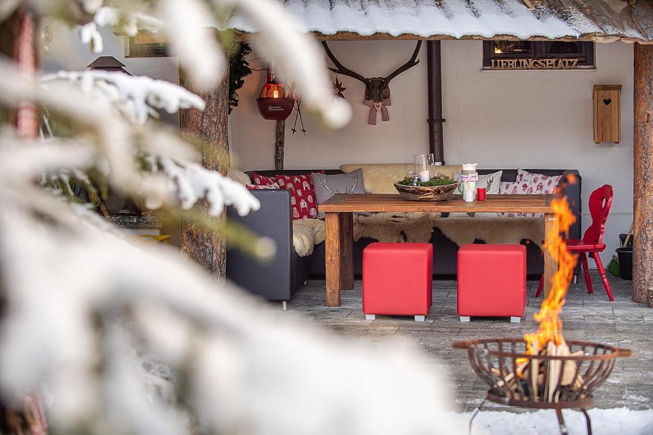 Bayern Resort Hotel - Adults Only - Mit Zugspitzblick - Eibsee-Naehe - Wellnessbereich - Naturpool Im Sommer Grainau Eksteriør billede