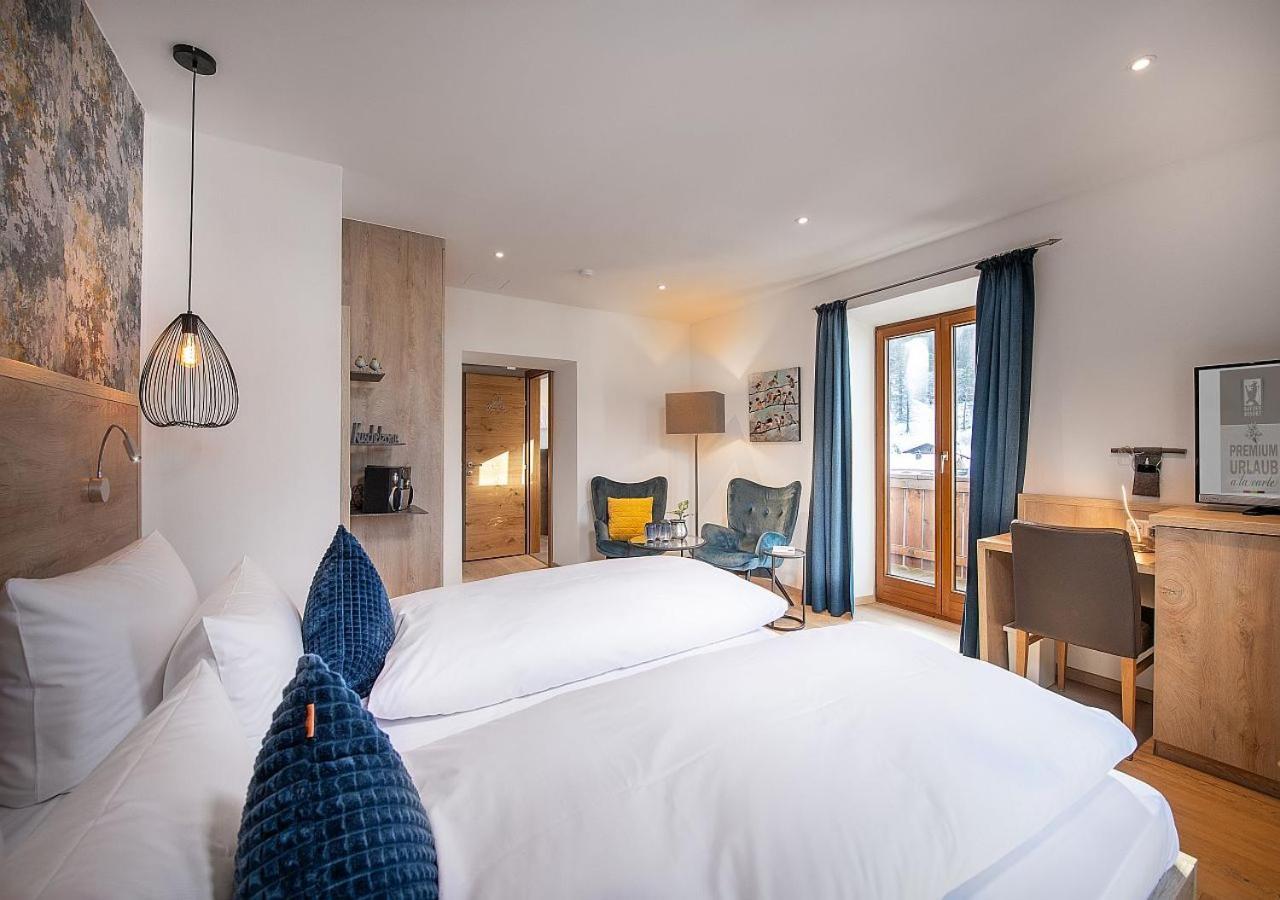 Bayern Resort Hotel - Adults Only - Mit Zugspitzblick - Eibsee-Naehe - Wellnessbereich - Naturpool Im Sommer Grainau Eksteriør billede